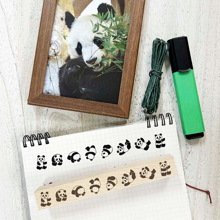 Arte CO | Sello Panda in a Row