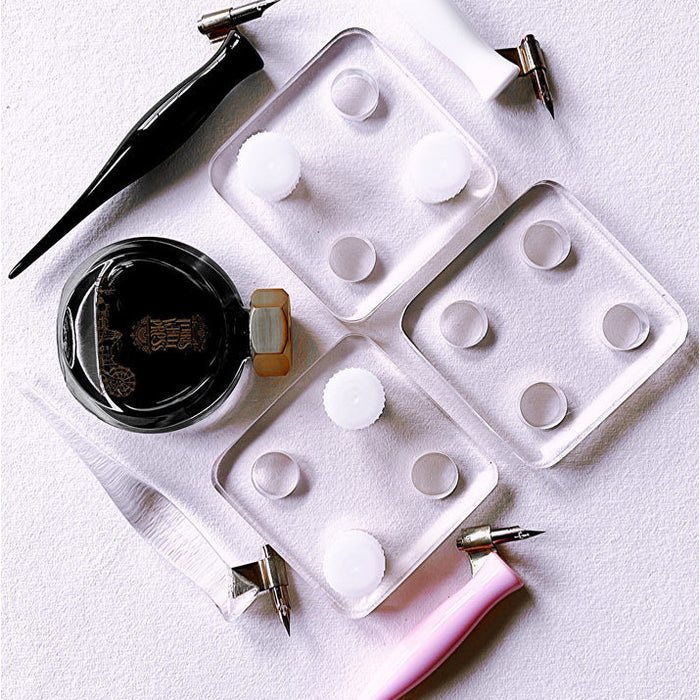 Ash Calligraphy Dinky Dips