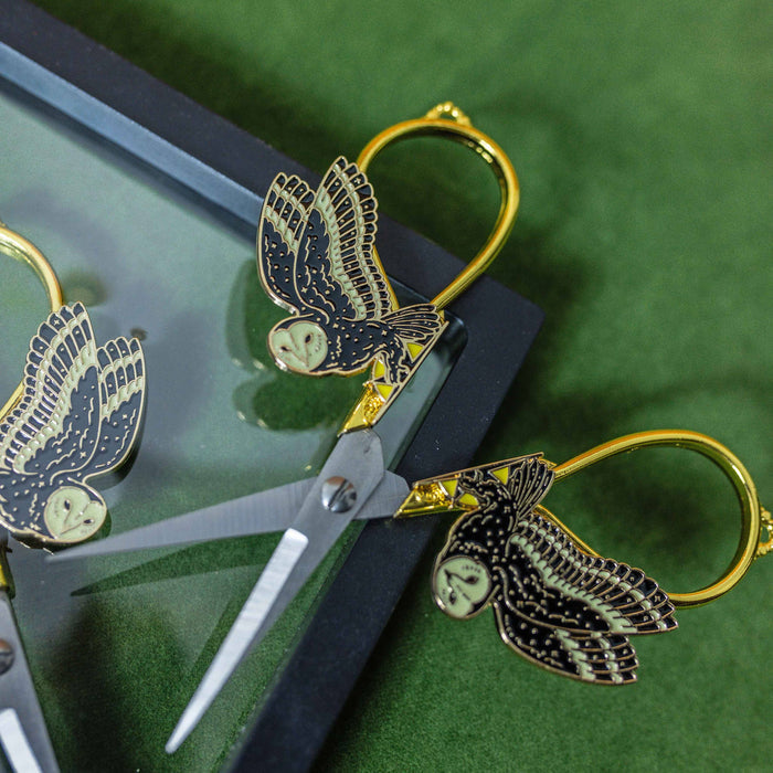 CoraCreaCrafts Owl Scissors