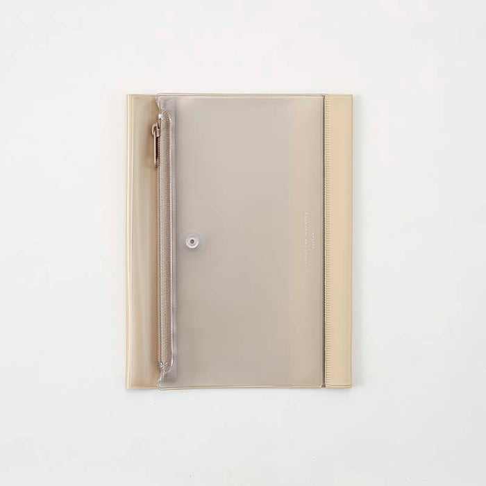 Daigo | Funda Estuche de Plástico Isshoni B6 Beige