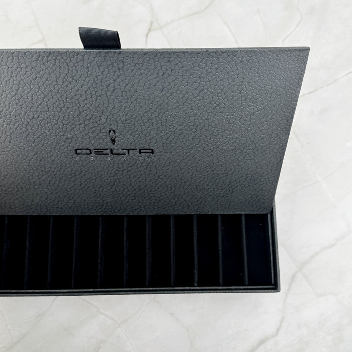 Delta 12-Pen Box