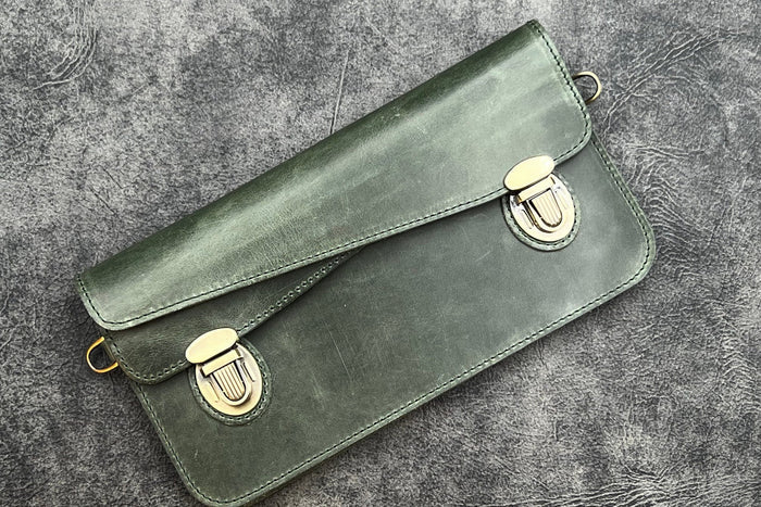 Galen Leather Accordion Pouch / Bag