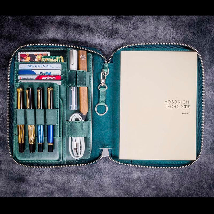 Galen Leather | Funda Leather Zippered Hobonichi Cousin A5 Planner Folio Crazy Horse Forest Green