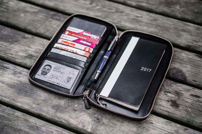 Galen Leather | Funda Leather Zippered Hobonichi Weeks Cover Black