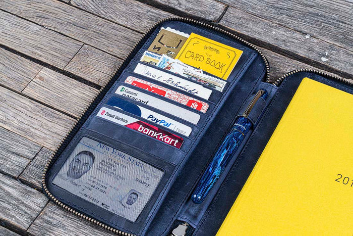 Galen Leather | Funda Leather Zippered Hobonichi Weeks Cover Crazy Horse Navy Blue