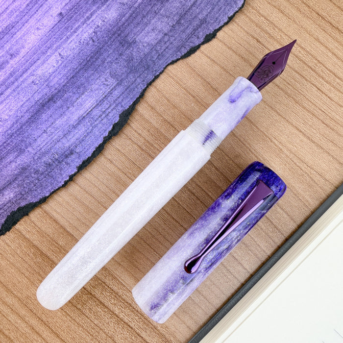Hinze Pen Company Fountain Pen - Blueberry Cheesecake