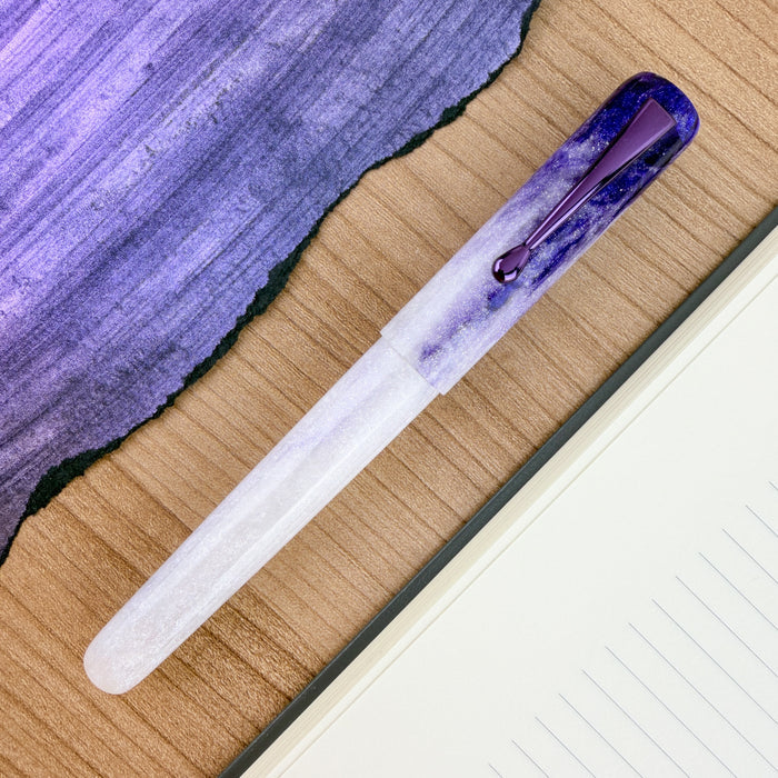Hinze Pen Company Fountain Pen - Blueberry Cheesecake