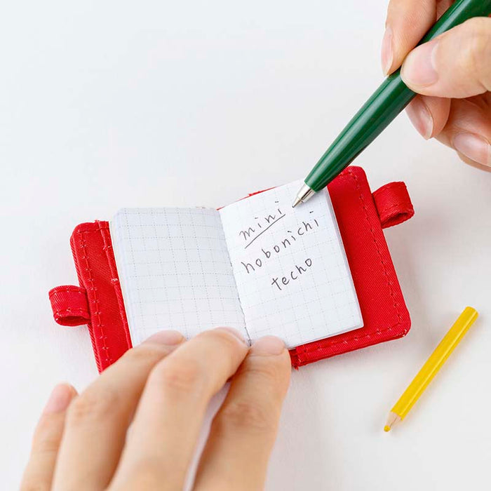 Hobonichi | Mini Llavero Hobonichi Techo Mini Keychain (Red)