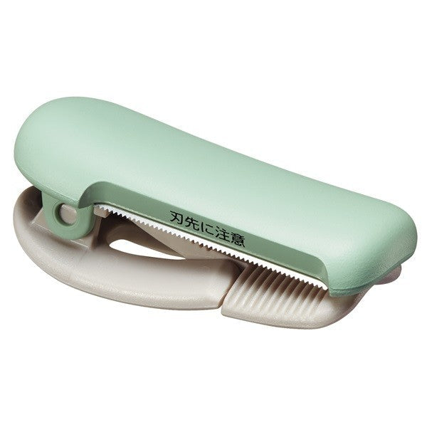 Kokuyo | Cortador de Washi Tape Karu-Cut Green (20-25mm)