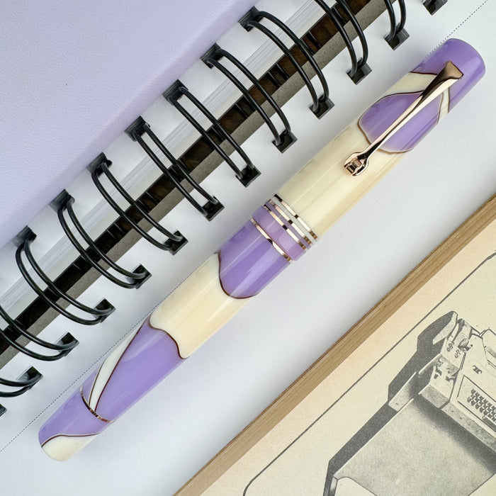 Leonardo Momento Zero Fountain Pen - Nuvola Lilac w/ Rose Gold Trim