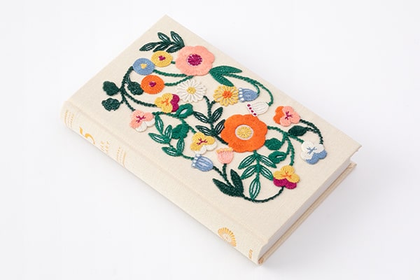 Midori | Diario de 5 Años Bordado Flower Beige
