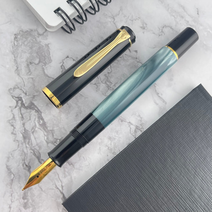 Pelikan Classic M200 Fountain Pen - Green-Marbled