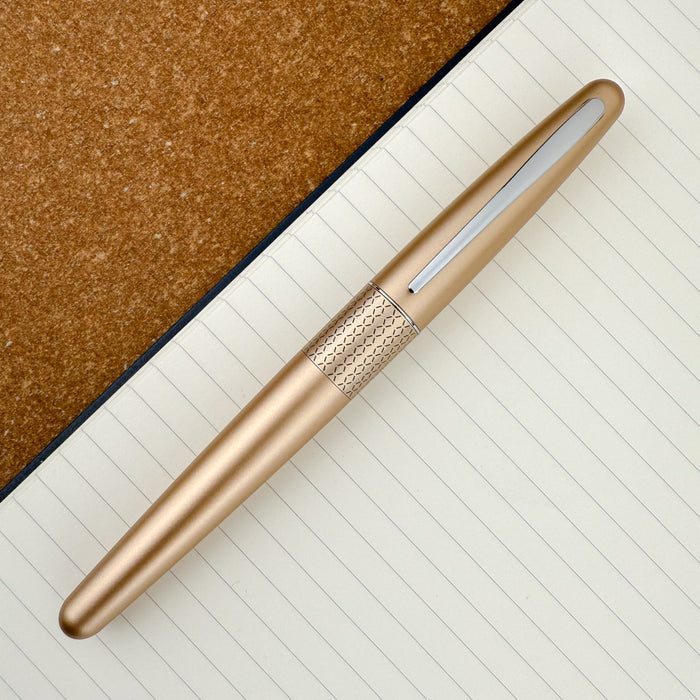 Pilot Metropolitan Fountain Pen - Gold Zig Zag