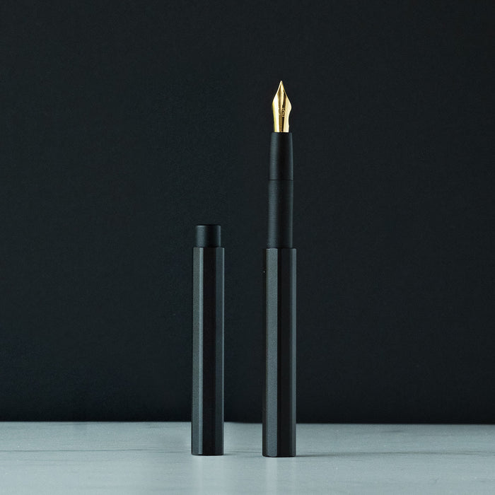 Tom's Studio The Studio Pocket Fountain Pen - Black