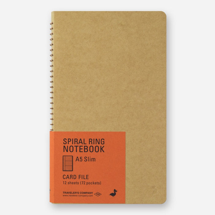 Traveler's Company | Cuaderno con Espiral A5 Slim Porta Tarjetas