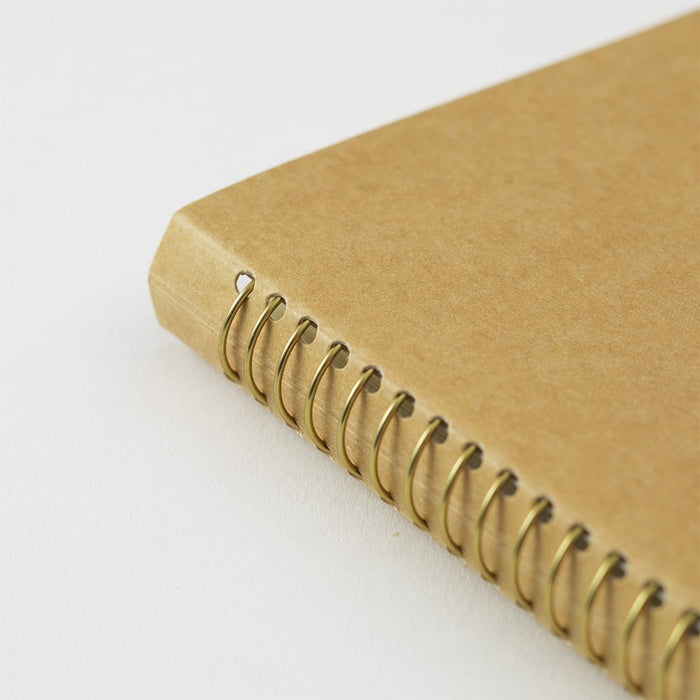 Traveler's Company | Cuaderno con Espiral A6 Slim Bolsillos de Papel