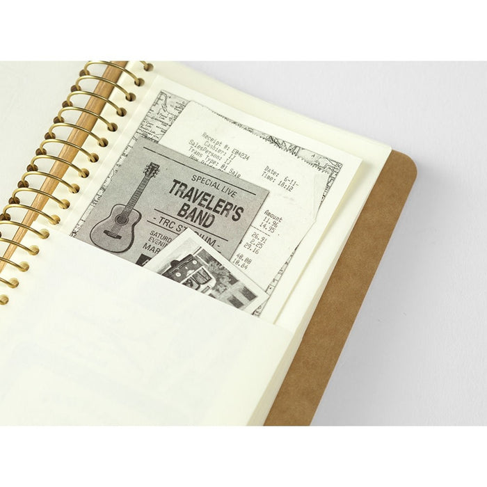 Traveler's Company | Cuaderno con Espiral A6 Slim Bolsillos de Papel