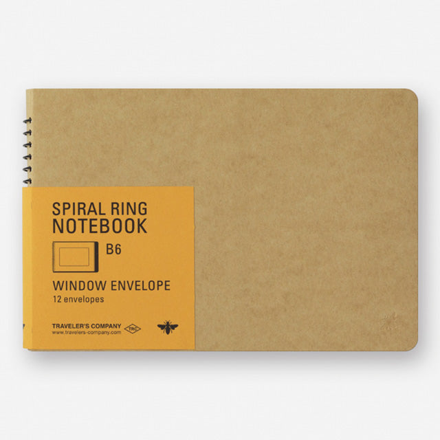 Traveler's Company | Cuaderno con Espiral B6 Sobres Visibles