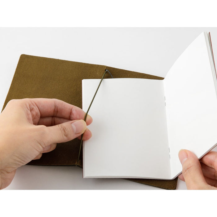 Traveler's Company | Cuaderno Traveler's Notebook Passport Olive