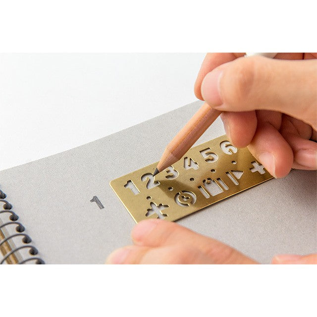 Traveler's Company | Marcapáginas Brass Template Number