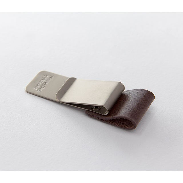 Traveler's Company | Porta bolígrafo M 016 Brown