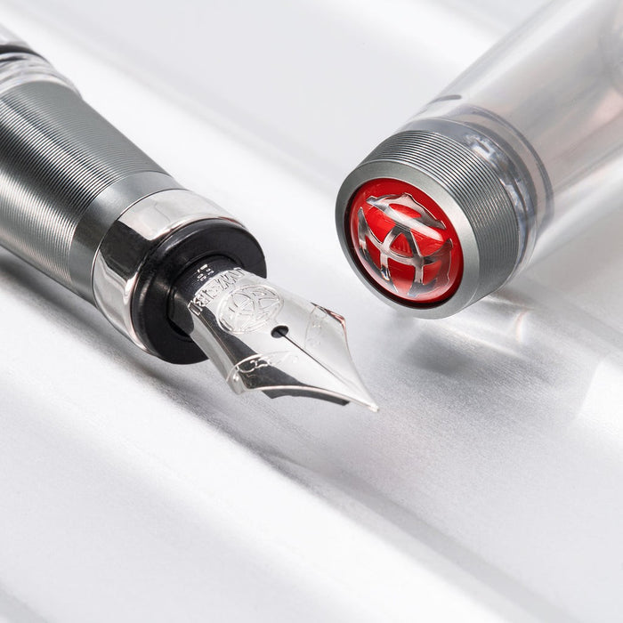 TWSBI | Pluma Estilográfica Diamond 580 ALR Nickel Gray EF