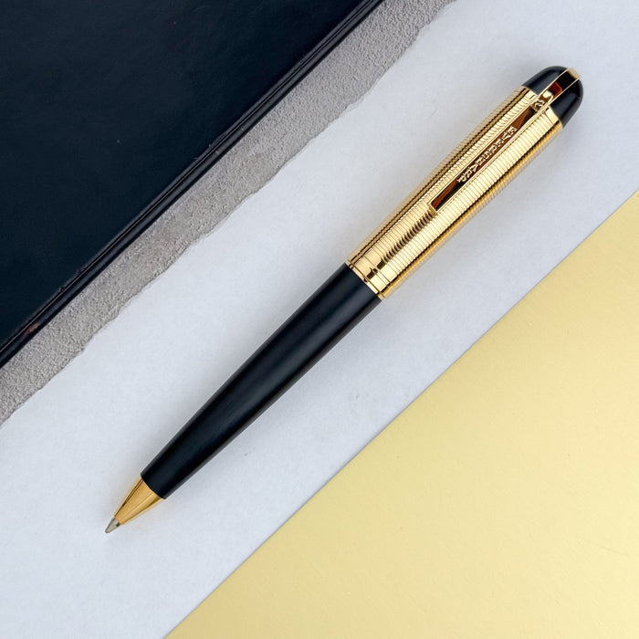 Wahl Eversharp Skyline Ballpoint Pen - Black w/Gold Trim