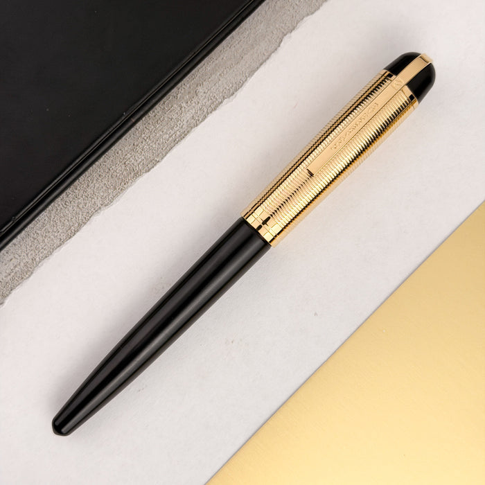 Wahl Eversharp Skyline Fountain Pen - Black w/Gold Trim