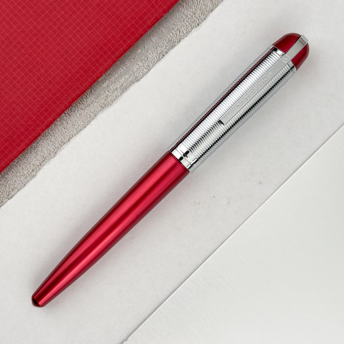 Wahl Eversharp Skyline Fountain Pen - Red w/Silver Trim